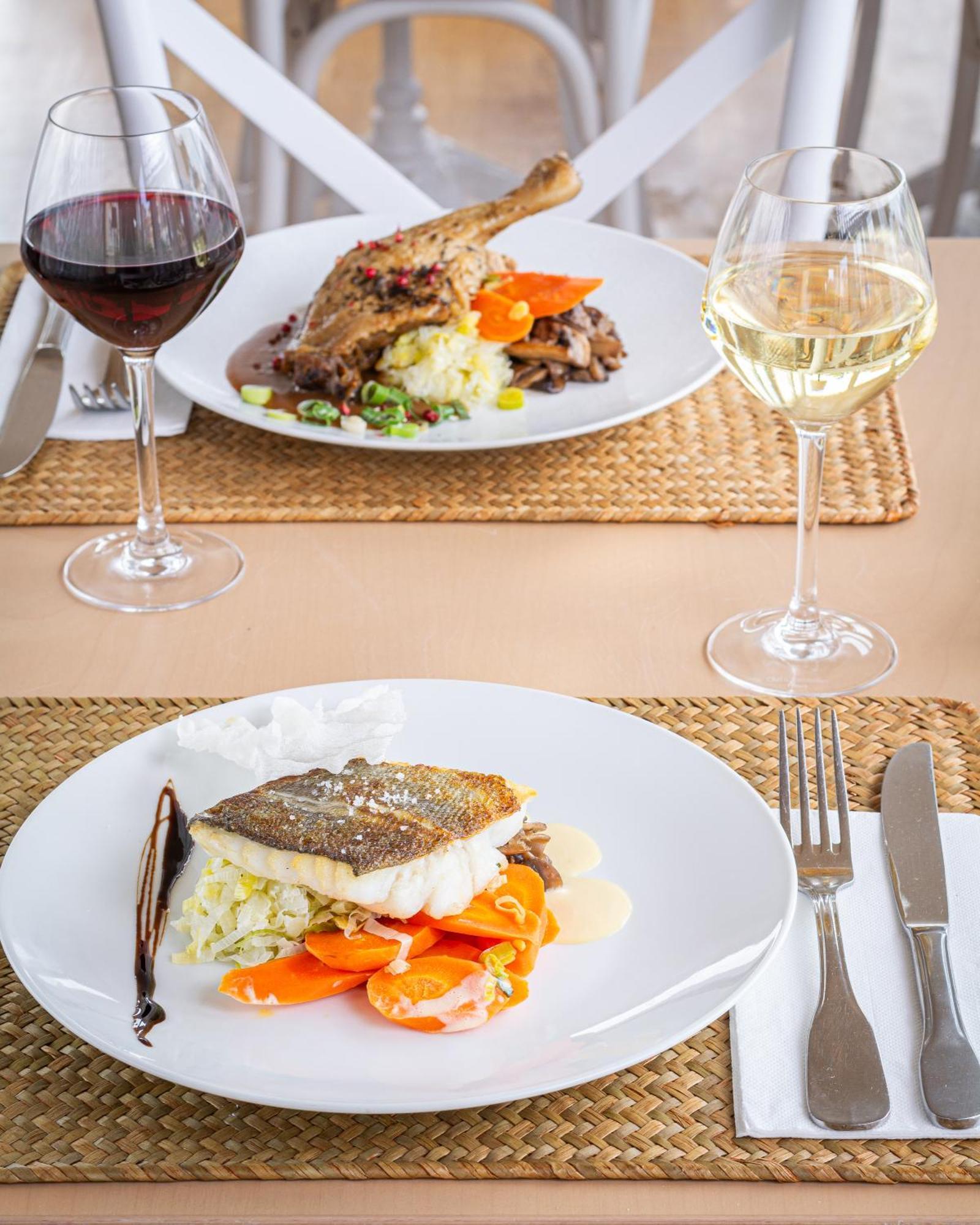 Hotel De La Plage Courseulles-sur-Mer Ngoại thất bức ảnh