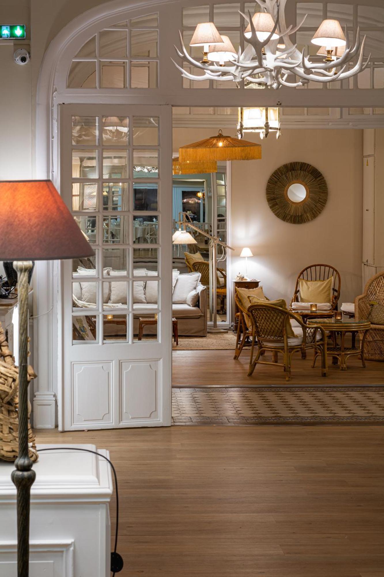 Hotel De La Plage Courseulles-sur-Mer Ngoại thất bức ảnh