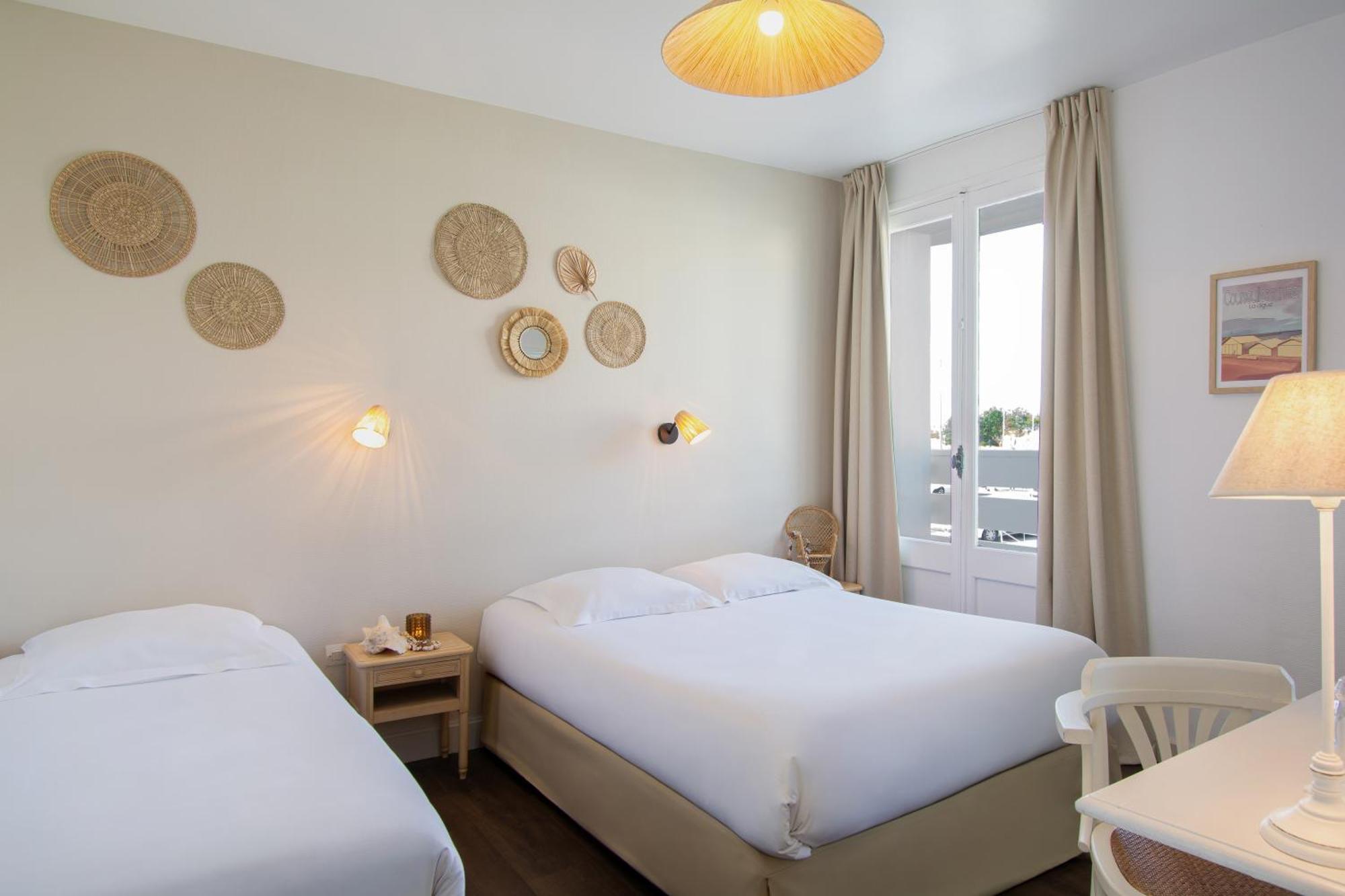 Hotel De La Plage Courseulles-sur-Mer Ngoại thất bức ảnh
